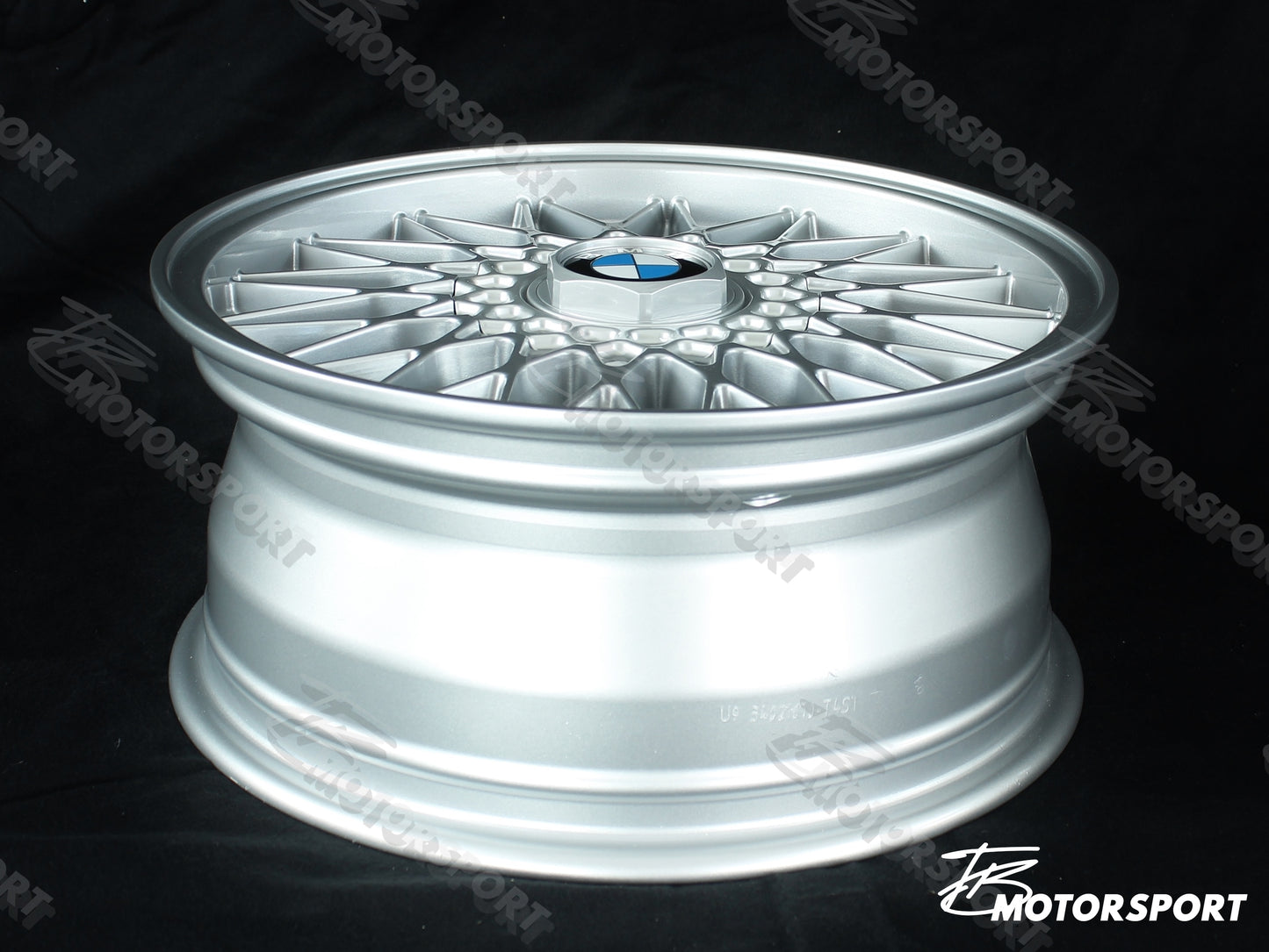 Maxilite Kreuzspeiche Felge 4x100 7x16 inkl. TÜV